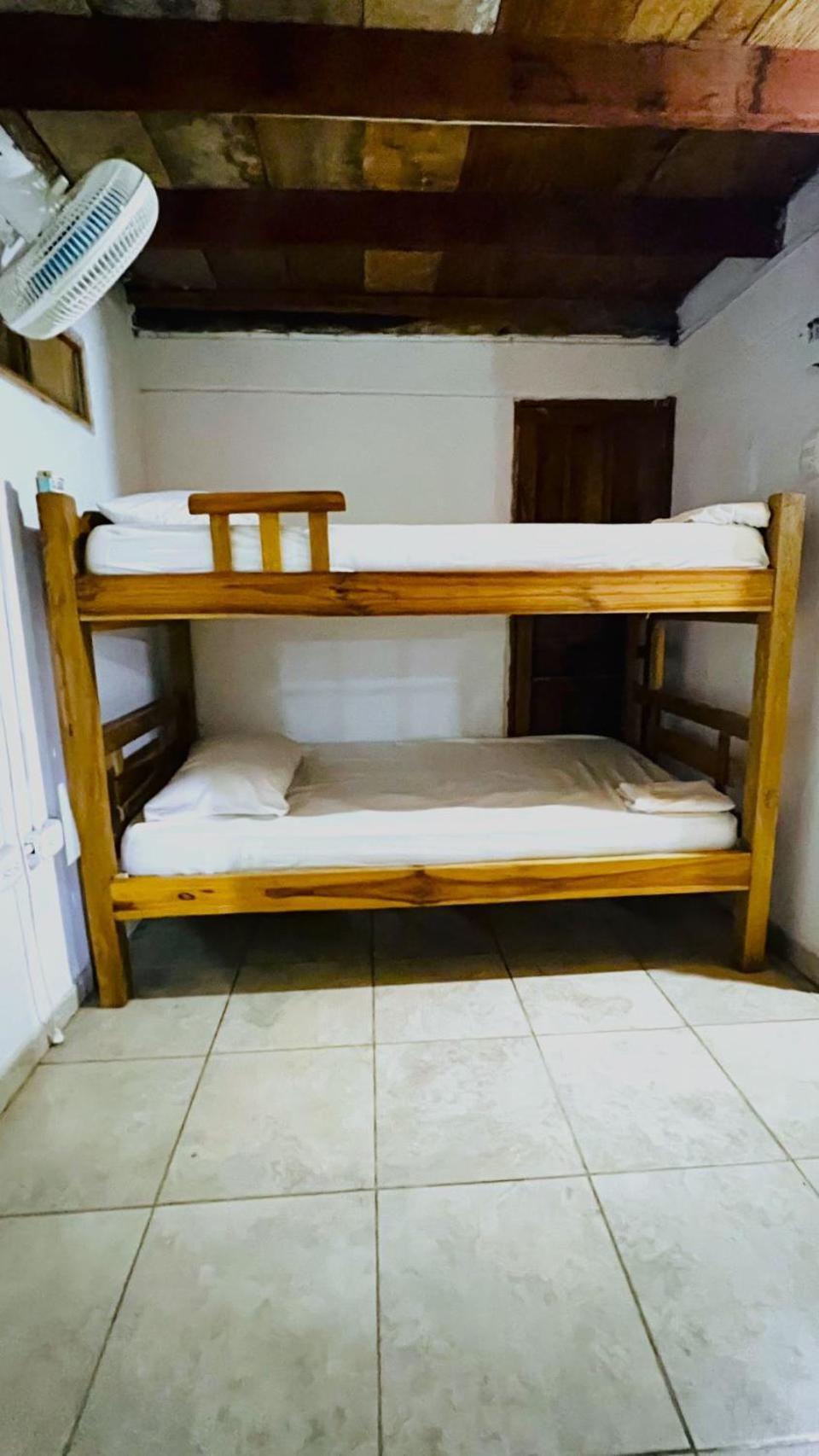 Hostal Kaia 산타마르타 외부 사진